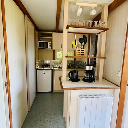 Avec Terrasse A - Api-1-52-902 *