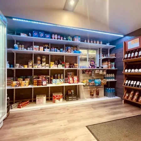 אתר קמפינג Avec Terrasse A - Api-1-52-902 Camon (Languedoc-Roussillon)