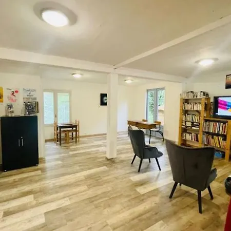 Avec Terrasse A - Api-1-52-902